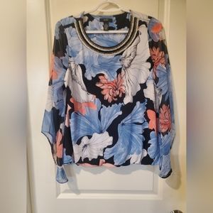 Elegant Alfani Shirt with Flowy Sleeves and Beaded Collar Sz M